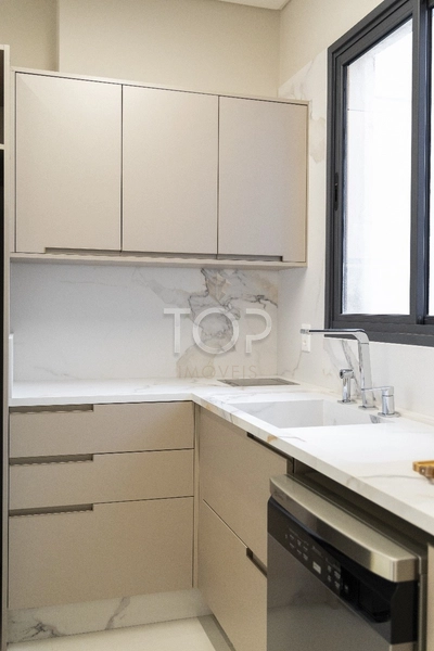 LANÇAMENTO DE SHOWROOM EM MEIA PRAIA: 3ª foto da galeria de imagens do imóvel