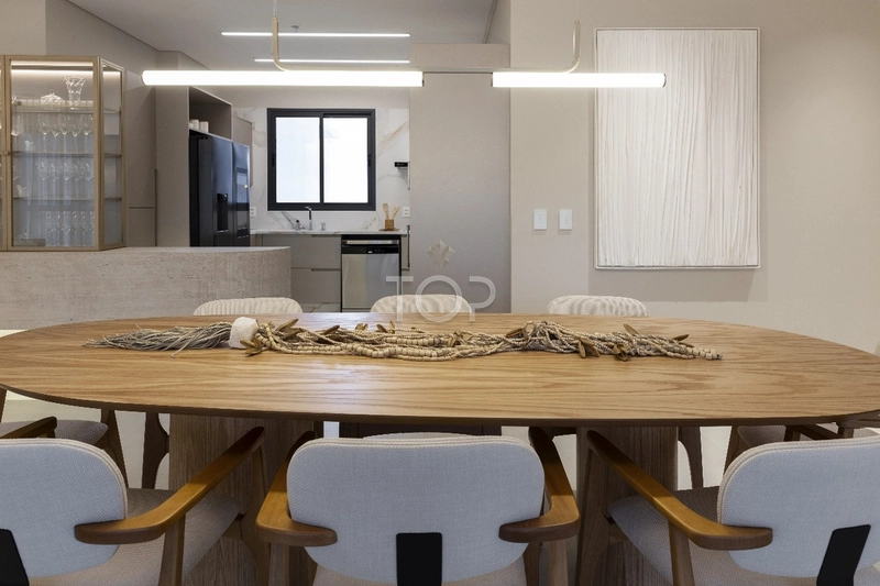 LANÇAMENTO DE SHOWROOM EM MEIA PRAIA: 1ª foto da galeria de imagens do imóvel