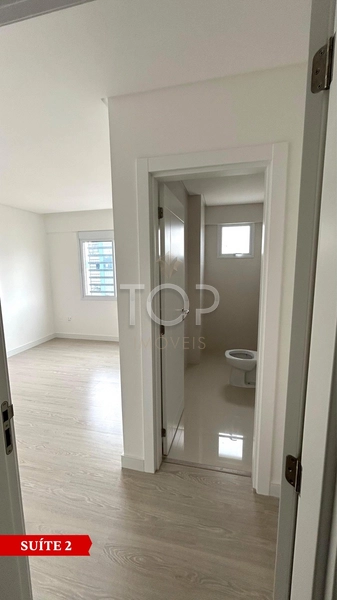 FRENTE MAR PRONTO PARA MORAR EM MEIA PRAIA: 13ª foto da galeria de imagens do imóvel