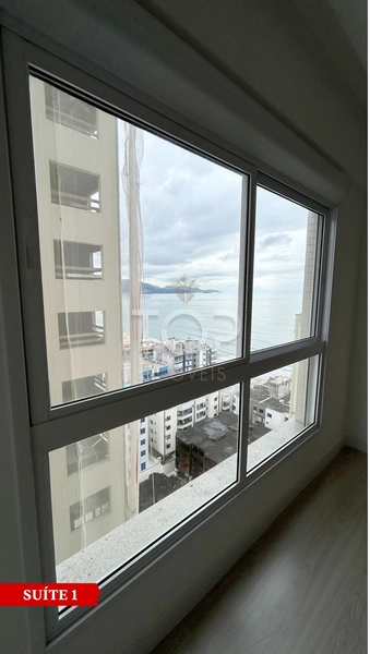 FRENTE MAR PRONTO PARA MORAR EM MEIA PRAIA: 11ª foto da galeria de imagens do imóvel