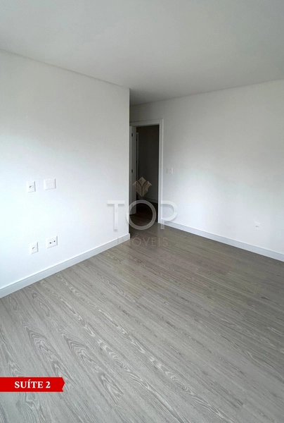 FRENTE MAR PRONTO PARA MORAR EM MEIA PRAIA: 16ª foto da galeria de imagens do imóvel