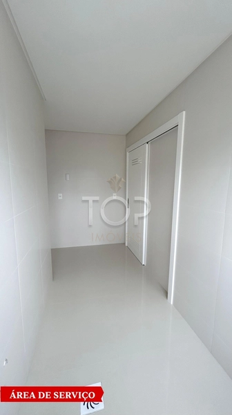 FRENTE MAR PRONTO PARA MORAR EM MEIA PRAIA: 7ª foto da galeria de imagens do imóvel