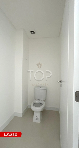 FRENTE MAR PRONTO PARA MORAR EM MEIA PRAIA: 8ª foto da galeria de imagens do imóvel