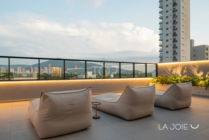 APARTAMENTO PRONTO EM MEIA PRAIA: 22ª foto da galeria de imagens do imóvel