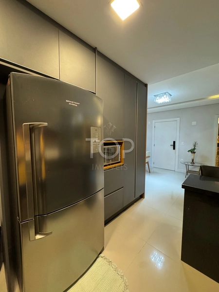 APARTAMENTO FINAMENTE MOBILIADO EM MEIA PRAIA: 28ª foto da galeria de imagens do imóvel