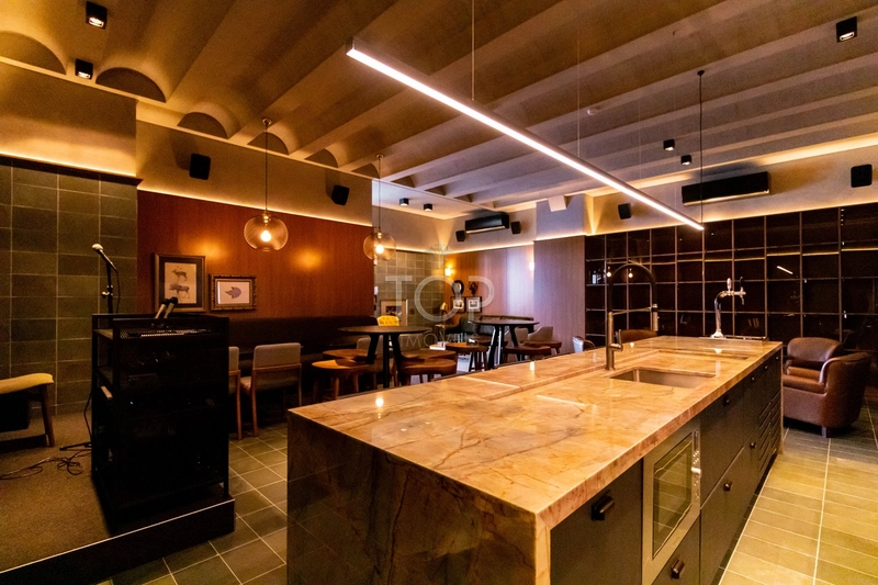 VISTA MAR MOBILIADO EM MEIA PRAIA: 33ª foto da galeria de imagens do imóvel