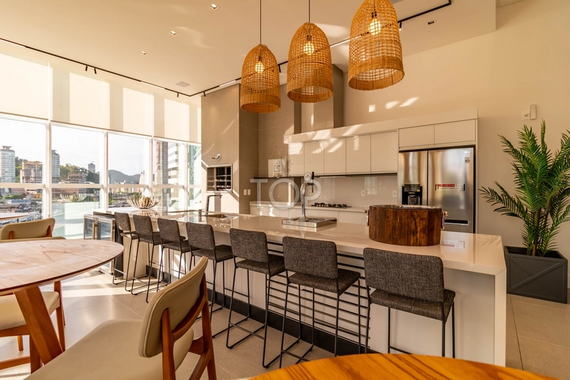 VISTA MAR MOBILIADO EM MEIA PRAIA: 36ª foto da galeria de imagens do imóvel