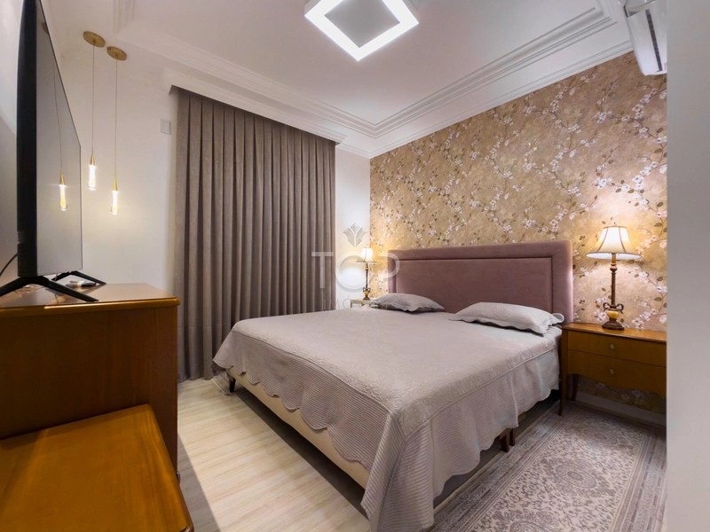 VISTA MAR FINAMENTE MOBILIADO EM MEIA PRAIA: 15ª foto da galeria de imagens do imóvel