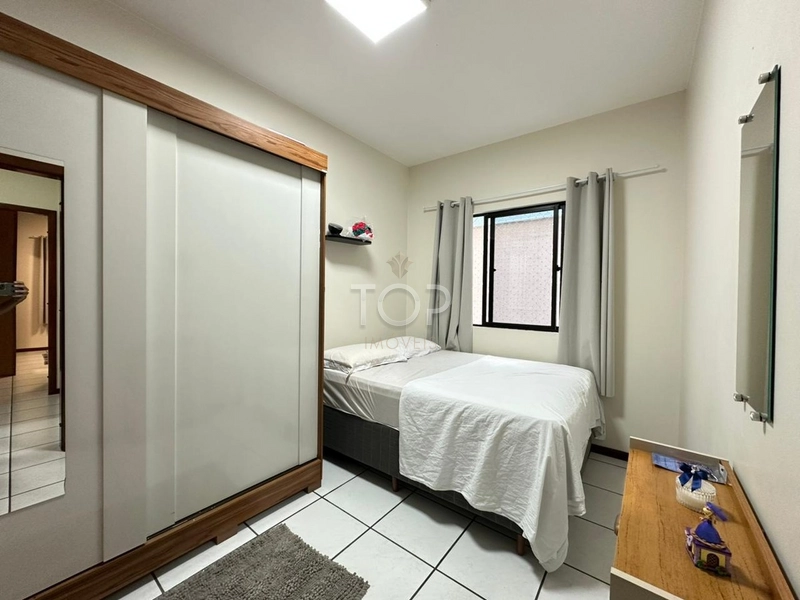 OPORTUNIDADE EM MEIA PRAIA QUADRA MAR MOBILIADO: 7ª foto da galeria de imagens do imóvel