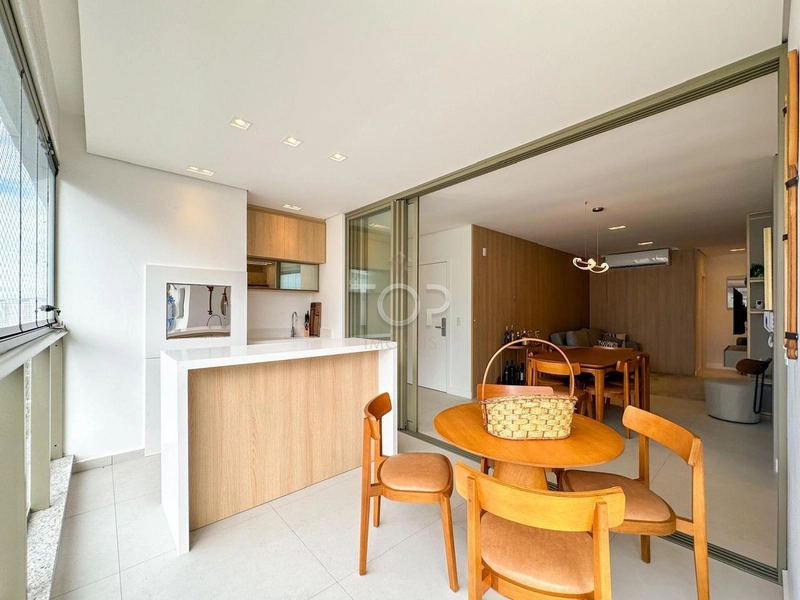 APARTAMENTO PRONTO PARA MORAR EM MEIA PRAIA: 10ª foto da galeria de imagens do imóvel