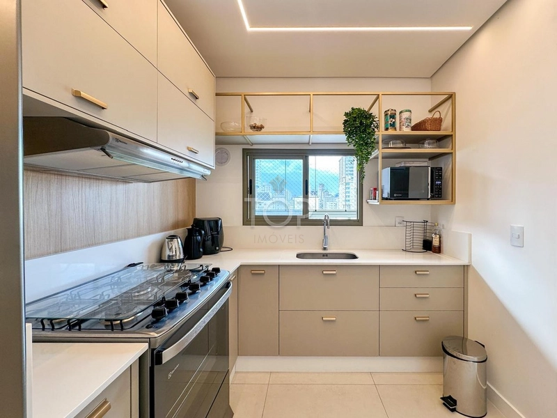 APARTAMENTO PRONTO PARA MORAR EM MEIA PRAIA: 9ª foto da galeria de imagens do imóvel