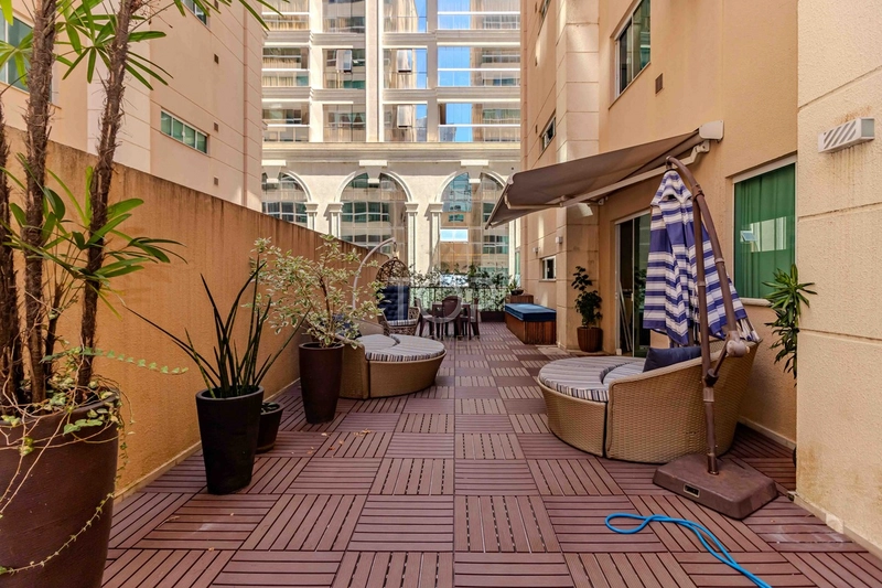 FINAMENTE MOBILIADO EM MEIA PRAIA: 26ª foto da galeria de imagens do imóvel