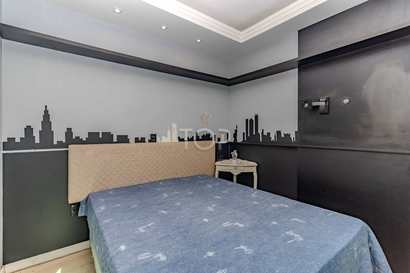 FINAMENTE MOBILIADO EM MEIA PRAIA: 9ª foto da galeria de imagens do imóvel