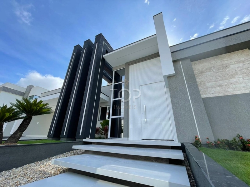 Casa Alto Padrão em Tijucas: 8ª foto da galeria de imagens do imóvel