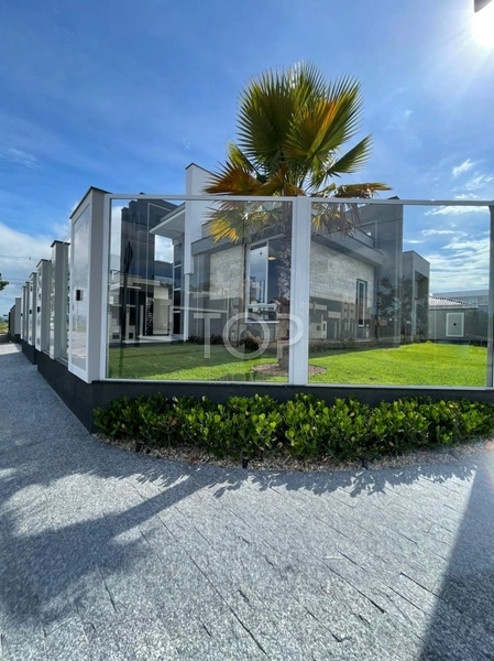 Casa Alto Padrão em Tijucas: 4ª foto da galeria de imagens do imóvel