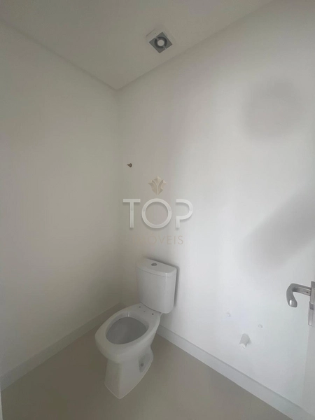 QUADRA MAR PRONTO PARA MORAR EM MEIA PRAIA: 4ª foto da galeria de imagens do imóvel