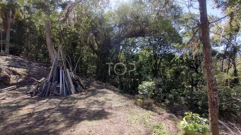 CASA EM BOMBINHAS: 23ª foto da galeria de imagens do imóvel