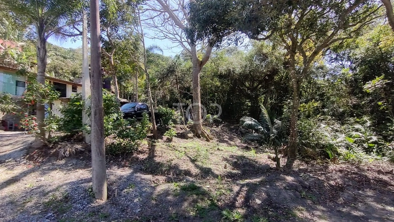 CASA EM BOMBINHAS: 16ª foto da galeria de imagens do imóvel