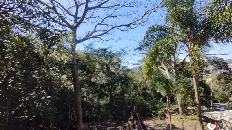 CASA EM BOMBINHAS: 28ª foto da galeria de imagens do imóvel