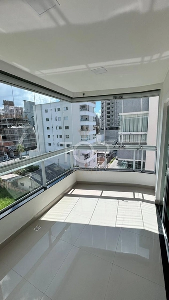 MOBILIADO EM ITAPEMA: 2ª foto da galeria de imagens do imóvel