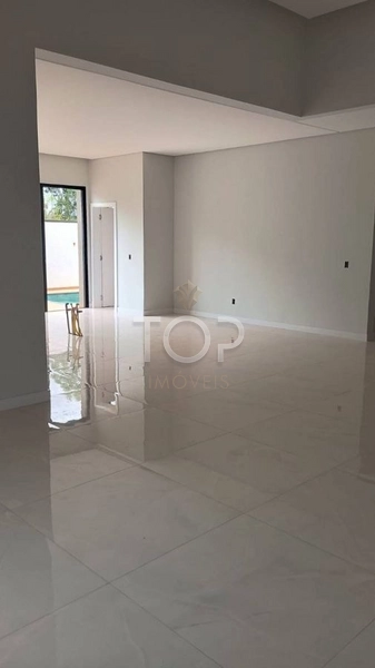 Casa Alto Padrão - Tijucas: 9ª foto da galeria de imagens do imóvel