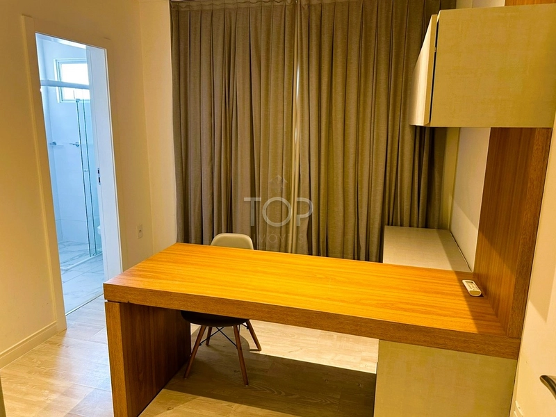 QUADRA MAR MOBILIADO EM MEIA PRAIA: 6ª foto da galeria de imagens do imóvel