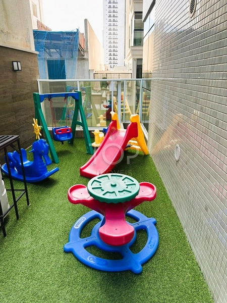 QUADRA MAR MOBILIADO EM MEIA PRAIA: 13ª foto da galeria de imagens do imóvel