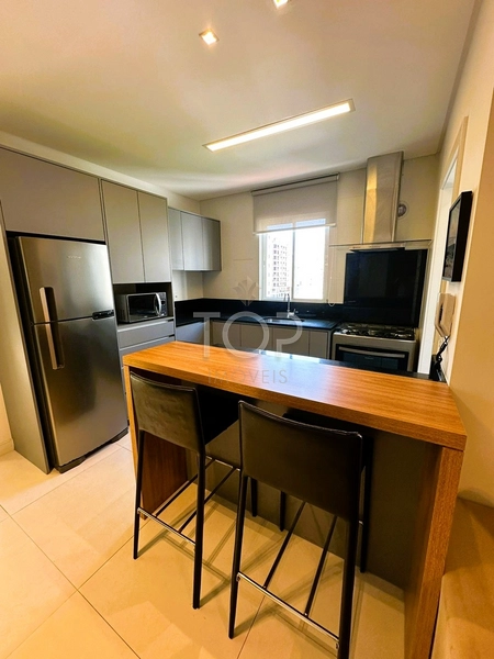 QUADRA MAR MOBILIADO EM MEIA PRAIA: 5ª foto da galeria de imagens do imóvel