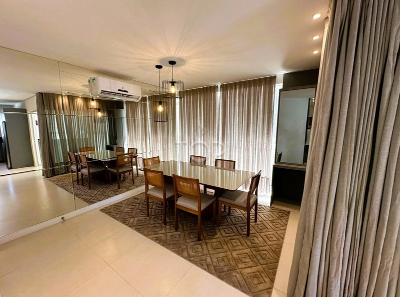 QUADRA MAR MOBILIADO EM MEIA PRAIA: 10ª foto da galeria de imagens do imóvel