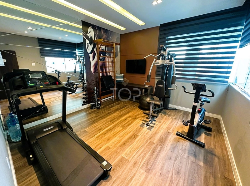 QUADRA MAR MOBILIADO EM MEIA PRAIA: 4ª foto da galeria de imagens do imóvel