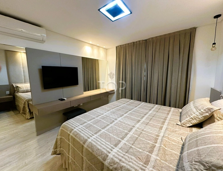 QUADRA MAR MOBILIADO EM MEIA PRAIA: 17ª foto da galeria de imagens do imóvel