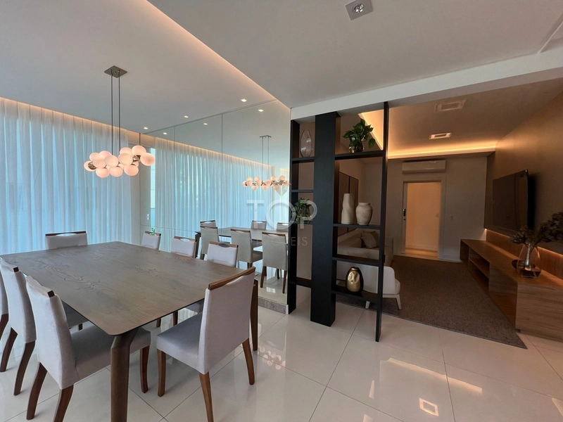 APARTAMENTO QUADRA MAR NA MEIA PRAIA NOVO FINAMENTE MOBILIADO: 5ª foto da galeria de imagens do imóvel