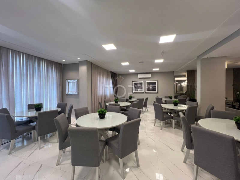 APARTAMENTO QUADRA MAR NA MEIA PRAIA NOVO FINAMENTE MOBILIADO: 20ª foto da galeria de imagens do imóvel