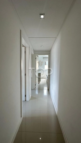 MOBILIADO EM MEIA PRAIA: 22ª foto da galeria de imagens do imóvel