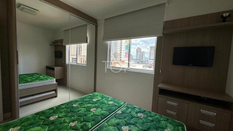 MOBILIADO EM MEIA PRAIA: 7ª foto da galeria de imagens do imóvel