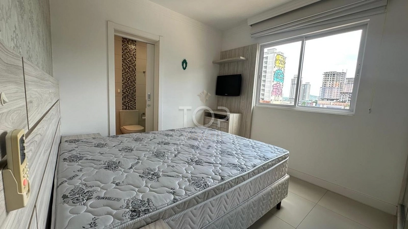 MOBILIADO EM MEIA PRAIA: 14ª foto da galeria de imagens do imóvel