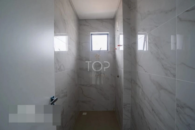 APARTAMENTO PROXIMO AO MAR EM BOMBINHAS: 11ª foto da galeria de imagens do imóvel