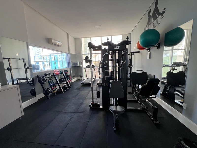 MOBILIADO EM MEIA PRAIA: 36ª foto da galeria de imagens do imóvel