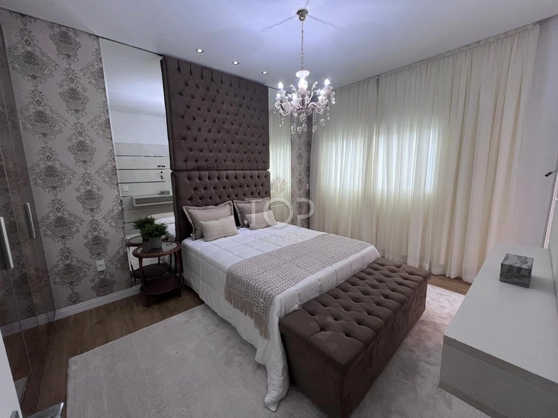 MOBILIADO EM MEIA PRAIA: 23ª foto da galeria de imagens do imóvel