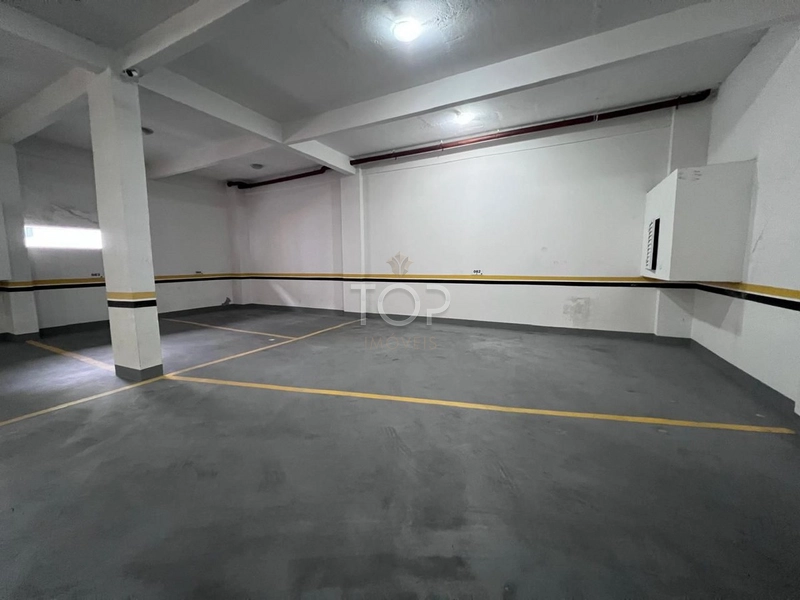 MOBILIADO EM MEIA PRAIA: 25ª foto da galeria de imagens do imóvel