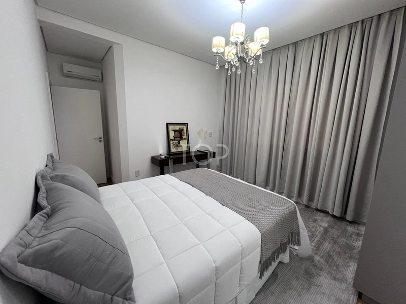 MOBILIADO EM MEIA PRAIA: 10ª foto da galeria de imagens do imóvel