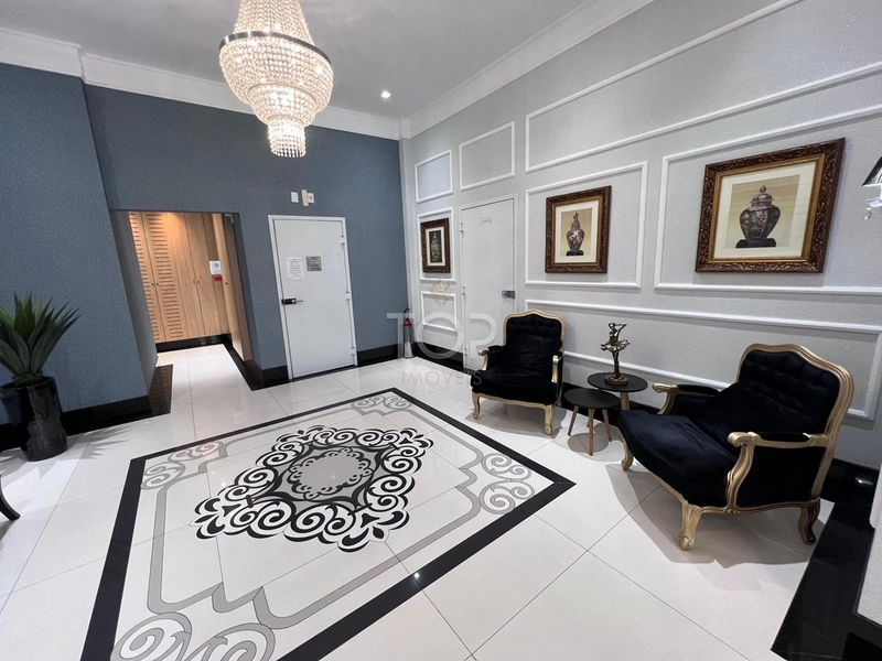 MOBILIADO EM MEIA PRAIA: 26ª foto da galeria de imagens do imóvel