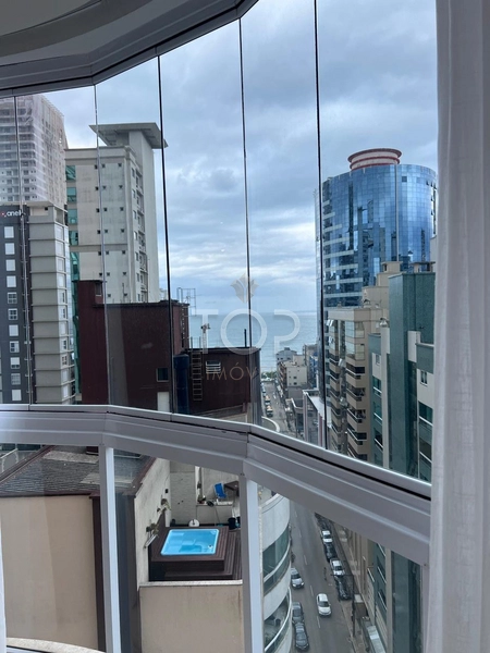 MOBILIADO EM MEIA PRAIA: 1ª foto da galeria de imagens do imóvel