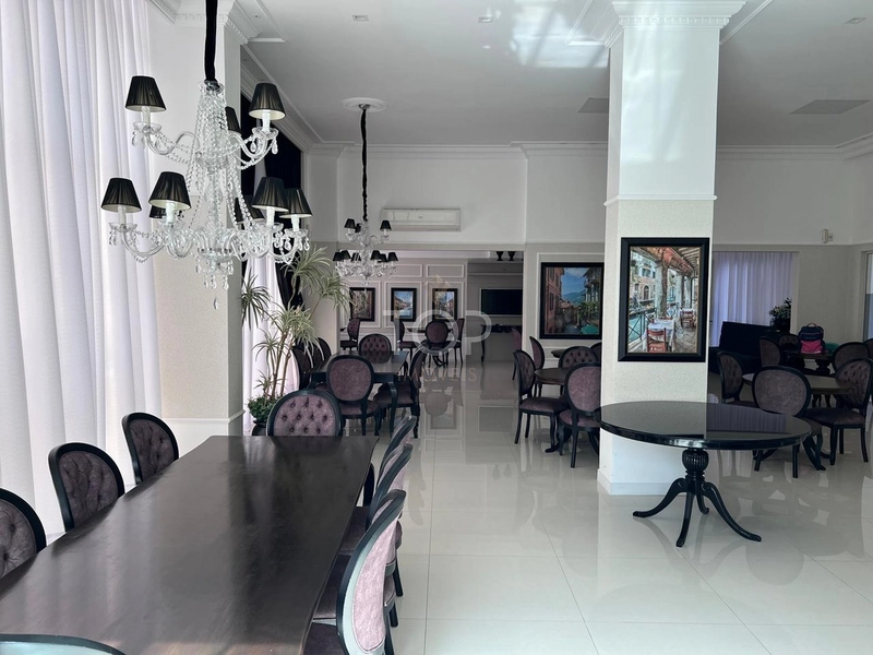 MOBILIADO EM MEIA PRAIA: 39ª foto da galeria de imagens do imóvel