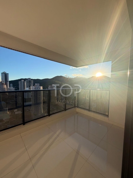 PRONTO PARA MORAR EM ITAPEMA: 2ª foto da galeria de imagens do imóvel