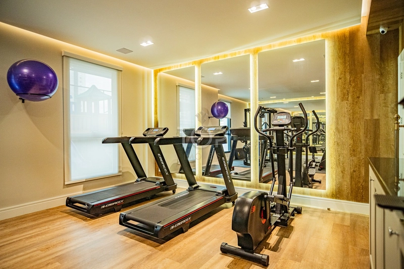 APARTAMENTO PRONTO COM VISTA MAR EM MEIA PRAIA: 10ª foto da galeria de imagens do imóvel