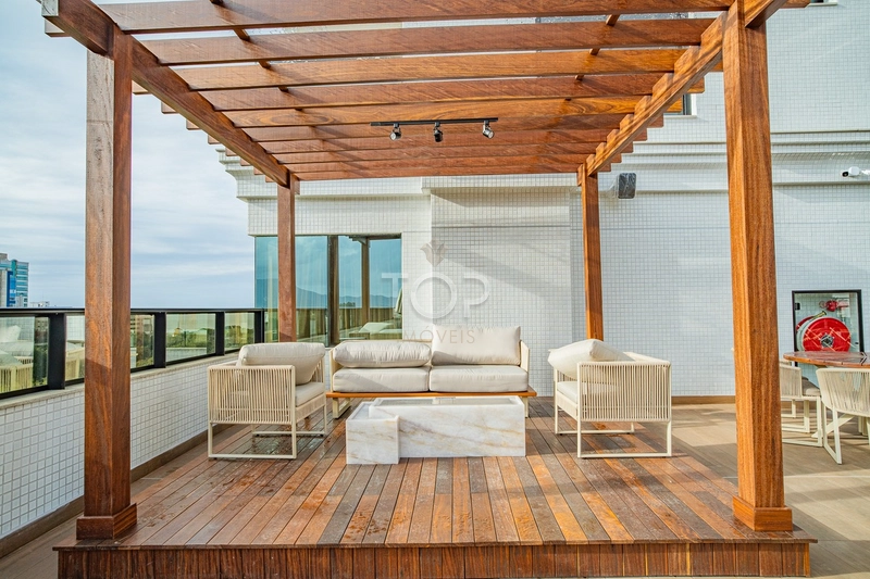 APARTAMENTO PRONTO COM VISTA MAR EM MEIA PRAIA: 16ª foto da galeria de imagens do imóvel