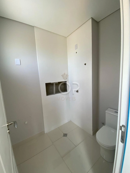 APARTAMENTO PRONTO COM VISTA MAR EM MEIA PRAIA: 21ª foto da galeria de imagens do imóvel