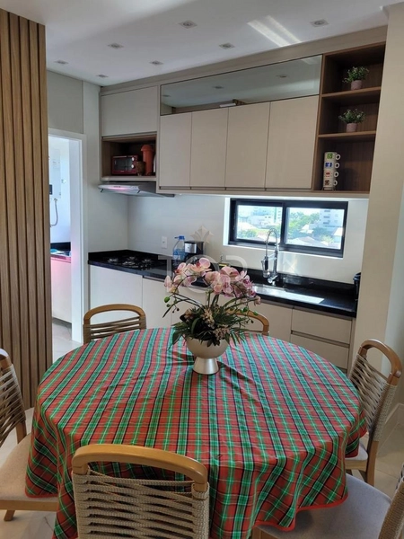 MOBILIADO EM PORTO BELO: 8ª foto da galeria de imagens do imóvel