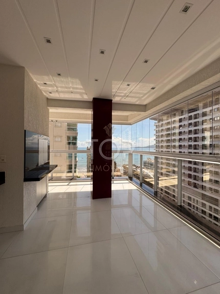 PRONTO PARA MORAR EM MEIA PRAIA: 14ª foto da galeria de imagens do imóvel